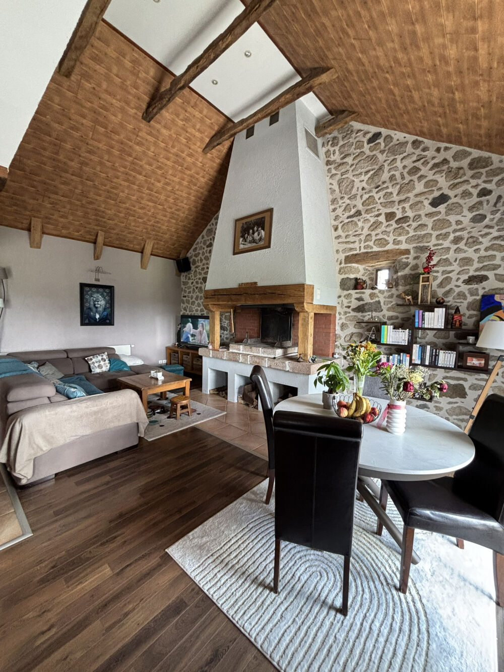 PROPRIETE D'EXCEPTION 3 MAISONS INDIVIDUELLES