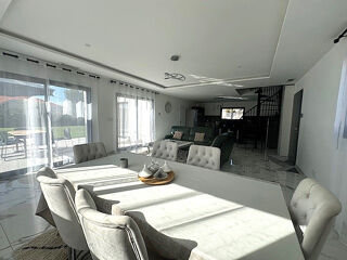  Maison  vendre 5 pices 144 m