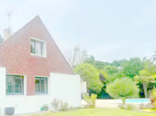 Propriété/château à vendre 9 pièces 260 m²