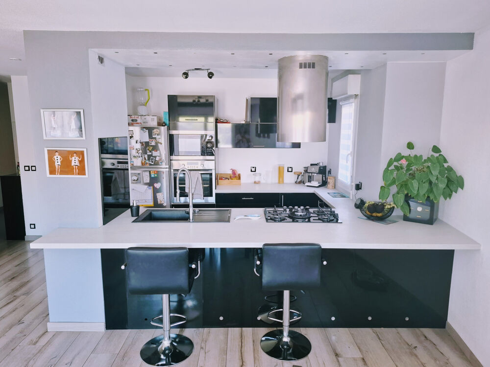 Vente Appartement Appartement 3 pièces avec grand jardin, garage et stationnements Ludon medoc