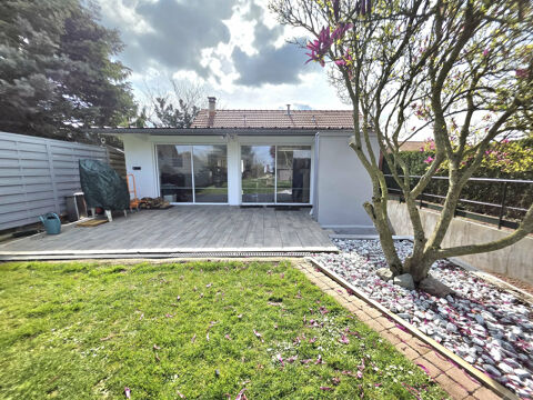   Pavillon plain-pied 122m2 - sous-sol - parcelle 1123m2 Maison - 5 pi�ce(s) - 122 m�