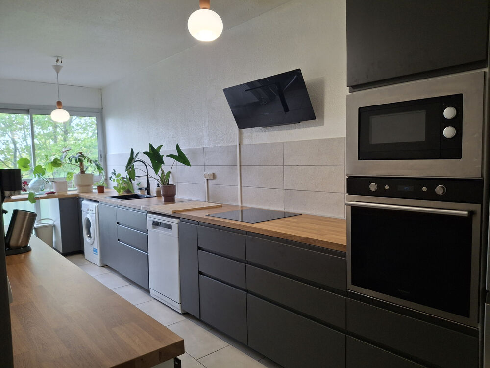 Vente Appartement À VENDRE   Appartement T3 bis de 77 m2 avec balcon Lormont