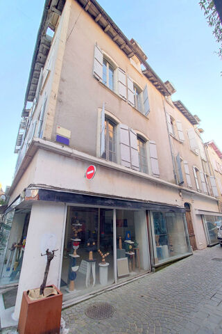  Maison � vendre 14 pi�ces 380 m�