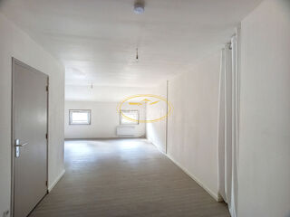  Appartement à louer 2 pièces 50 m²