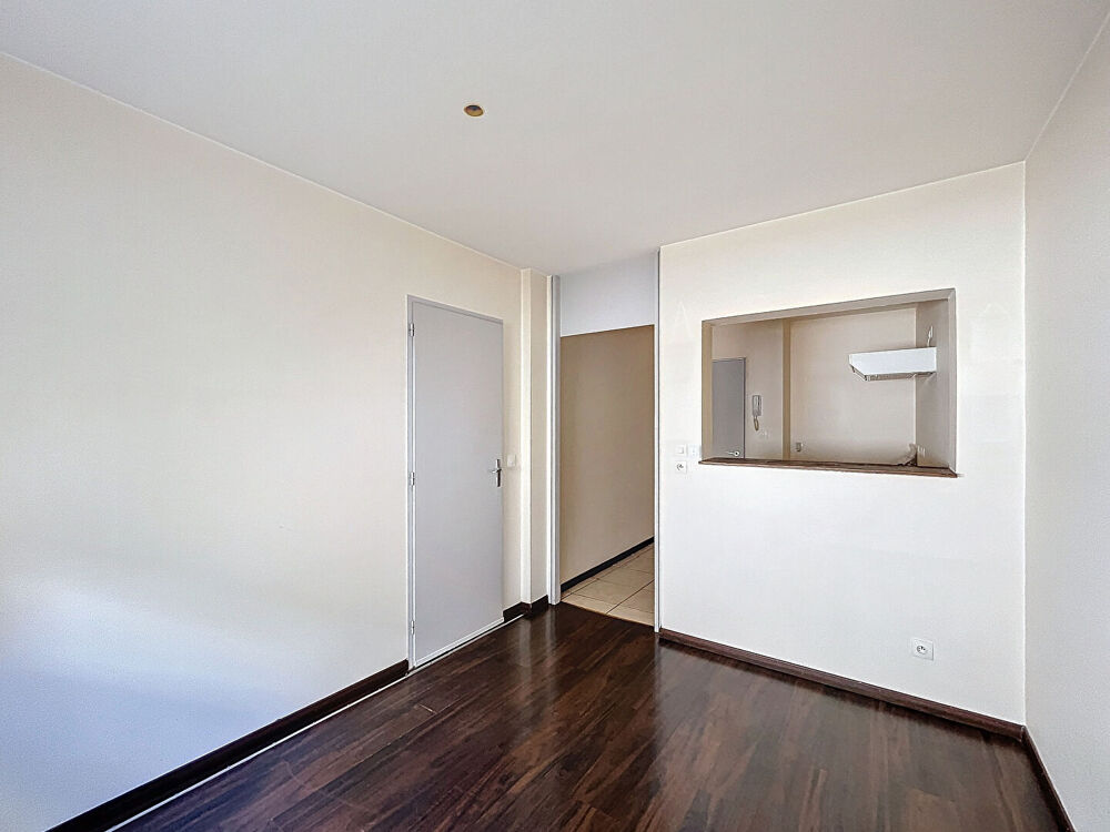 APPARTEMENT CENTRE-VILLE