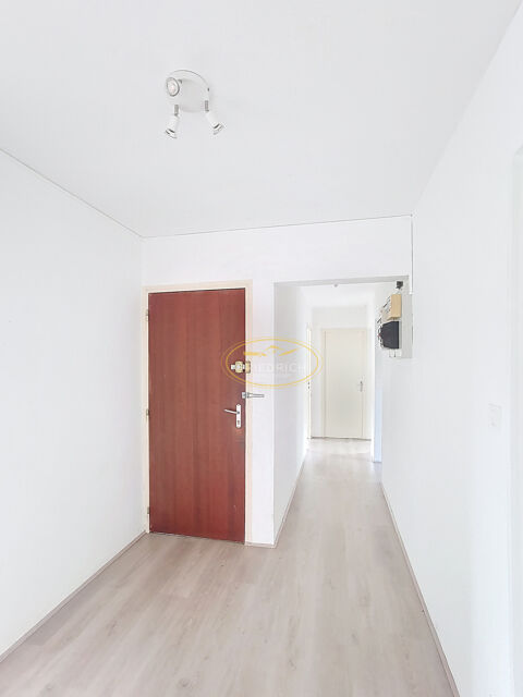  Appartement � louer 4 pi�ces 99 m�