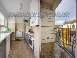  Appartement à louer 4 pièces 72 m²