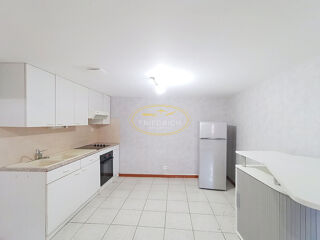  Appartement à louer 1 pièce 34 m²