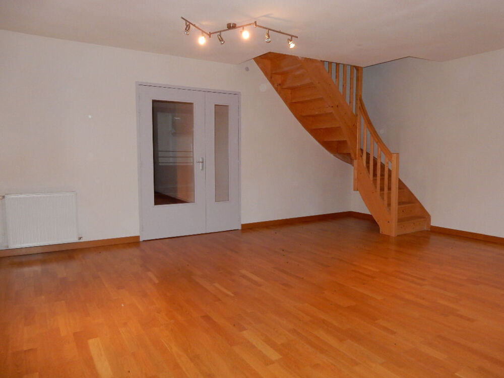 location Appartement - 4 pièce(s) - 94 m² Gondrecourt-le-Château (55130)