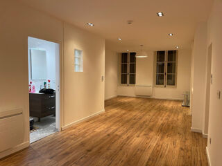  Appartement � vendre 3 pi�ces 77 m�