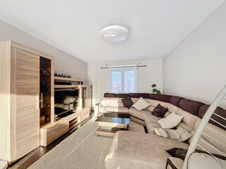  Maison � vendre 10 pi�ces 201 m�