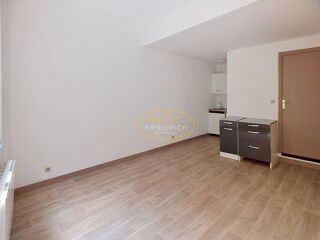  Appartement à louer 1 pièce 22 m²
