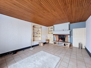  Maison � vendre 8 pi�ces 236 m�