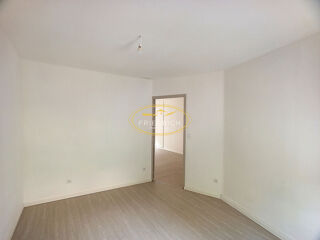  Appartement à louer 2 pièces 50 m²