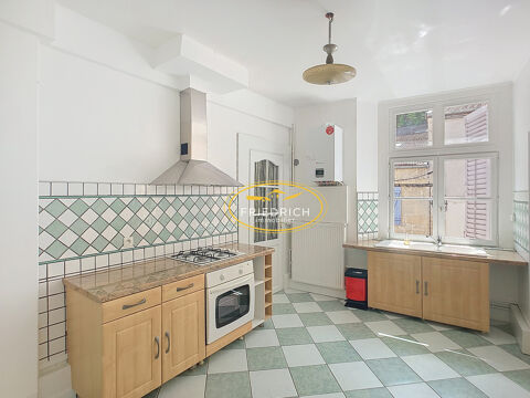  Appartement � louer 3 pi�ces 82 m�