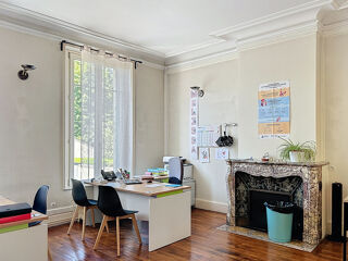  Immeuble � vendre 332 m�