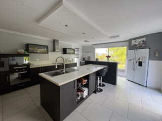  Maison � vendre 5 pi�ces 190 m�