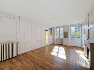  Appartement à louer 3 pièces 96 m²