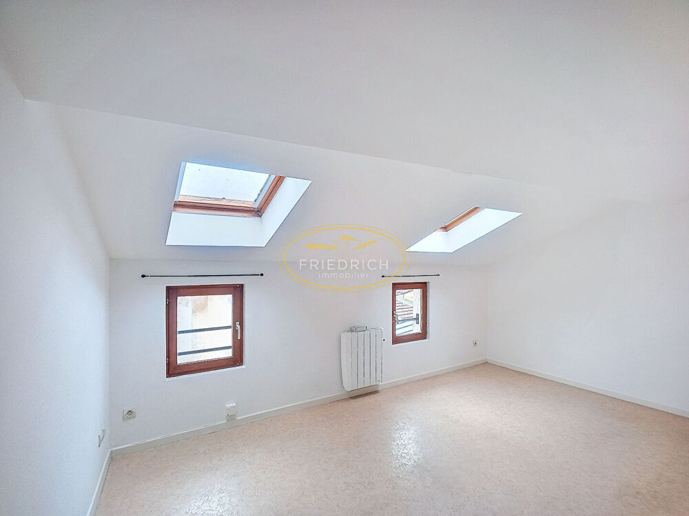 Location Appartement STUDIO - CENTRE-VILLE Bar le duc