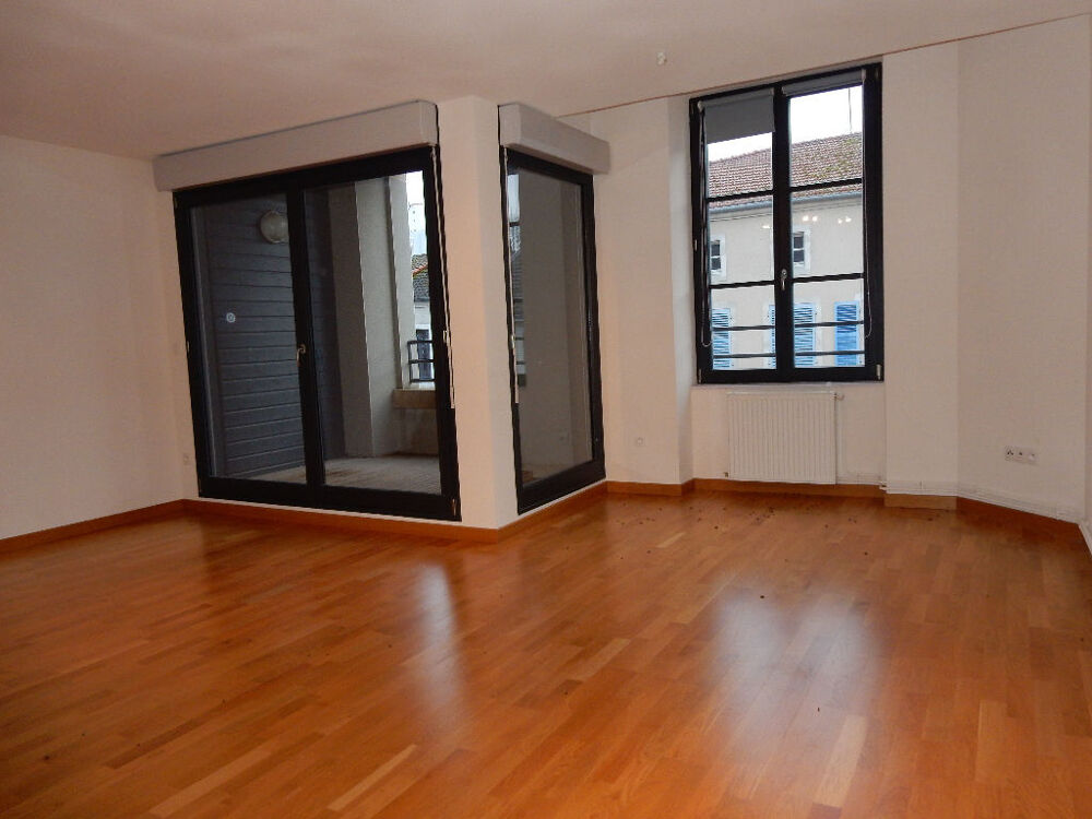 location Appartement - 4 pièce(s) - 94 m² Gondrecourt-le-Château (55130)