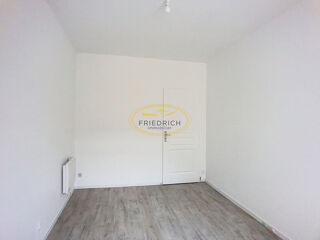  Appartement à louer 3 pièces 69 m²