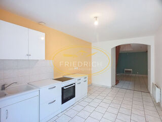  Appartement à louer 4 pièces 104 m²