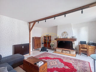  Appartement à louer 4 pièces 123 m²