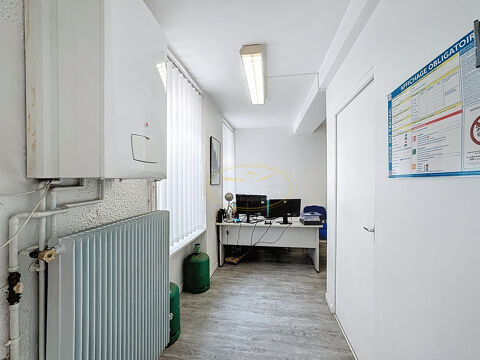   2 pi�ces 52 m2 Local - COMMERCY 