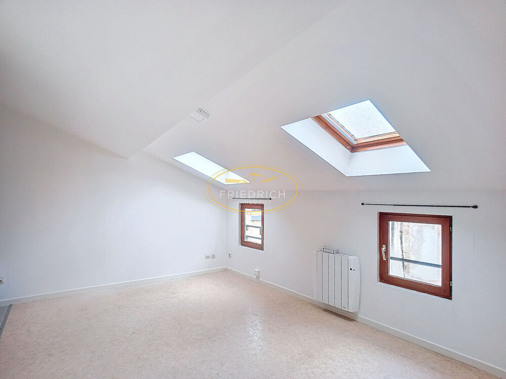 Location Appartement STUDIO - CENTRE-VILLE Bar le duc
