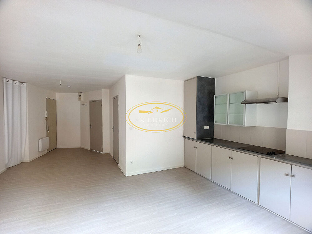 APPARTEMENT Type F2 - ENTIÈREMENT RÉNOVÉ - BAR-LE-DUC