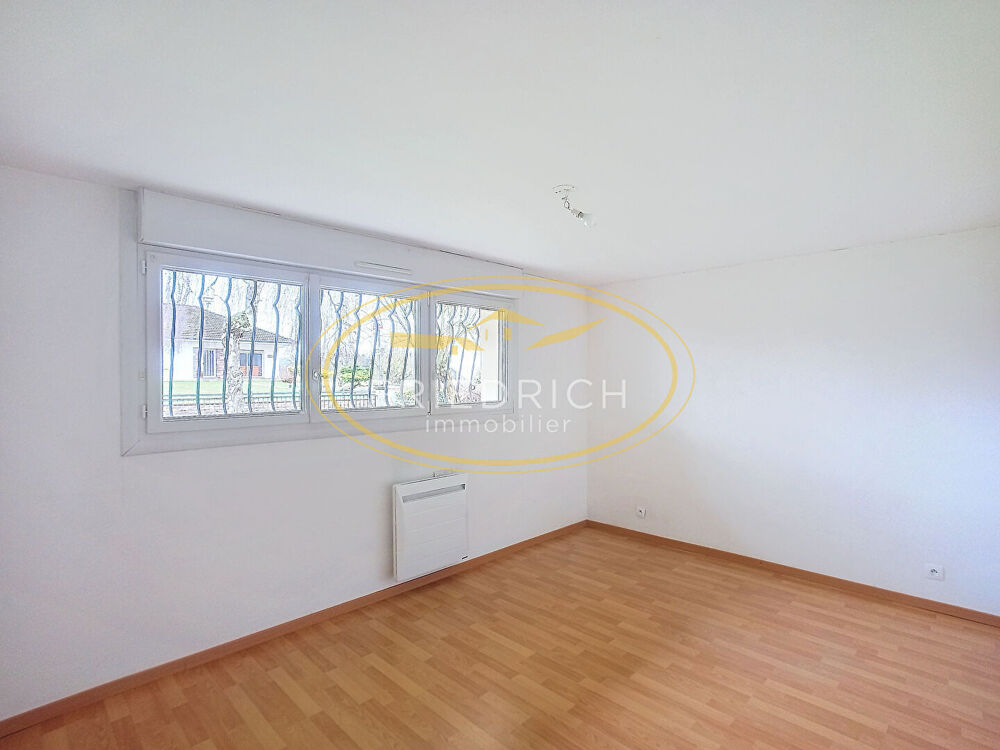 Location Maison PAVILLON INDÉPENDANT Type F6 - GIVRAUVAL Givrauval