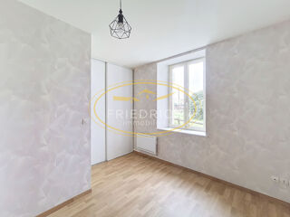  Appartement à louer 2 pièces 35 m²