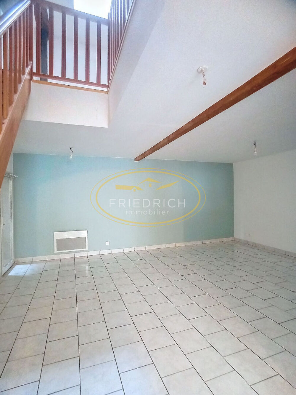 Location Appartement APPARTEMENT DUPLEX Type F4 avec garage Treveray