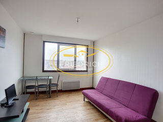  Appartement à louer 1 pièce 18 m²