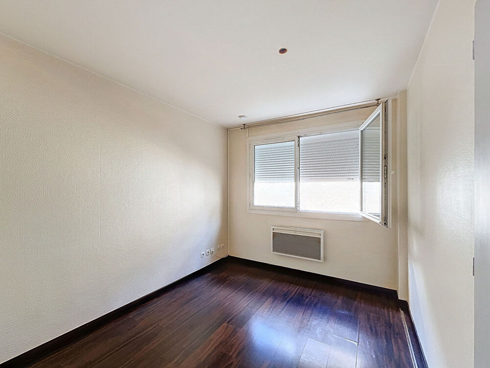 APPARTEMENT CENTRE-VILLE