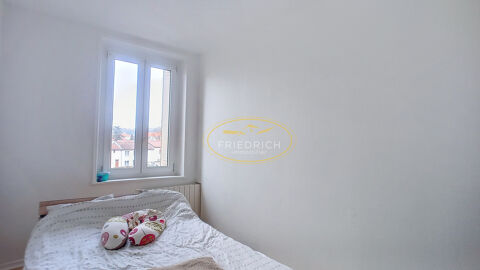  Appartement � louer 4 pi�ces 97 m�