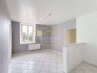  Appartement à louer 2 pièces 35 m²