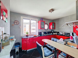  Appartement � vendre 4 pi�ces 84 m�