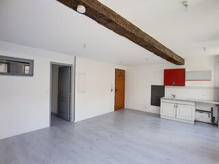  Appartement à louer 3 pièces 56 m²