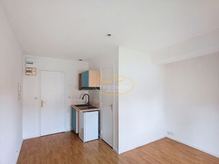  Appartement à louer 1 pièce 17 m²