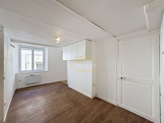  Appartement à louer 2 pièces 43 m²