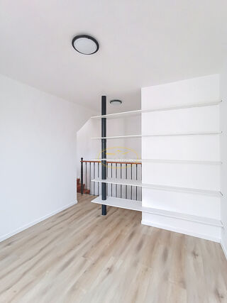  Appartement � louer 4 pi�ces 90 m�