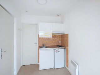  Appartement à louer 1 pièce 16 m²