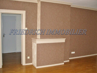  Appartement à louer 2 pièces 46 m²