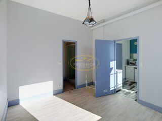  Appartement à louer 1 pièce 25 m²