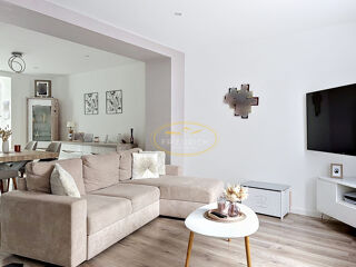  Maison à louer 3 pièces 77 m²