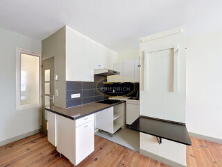  Appartement à louer 2 pièces 37 m²