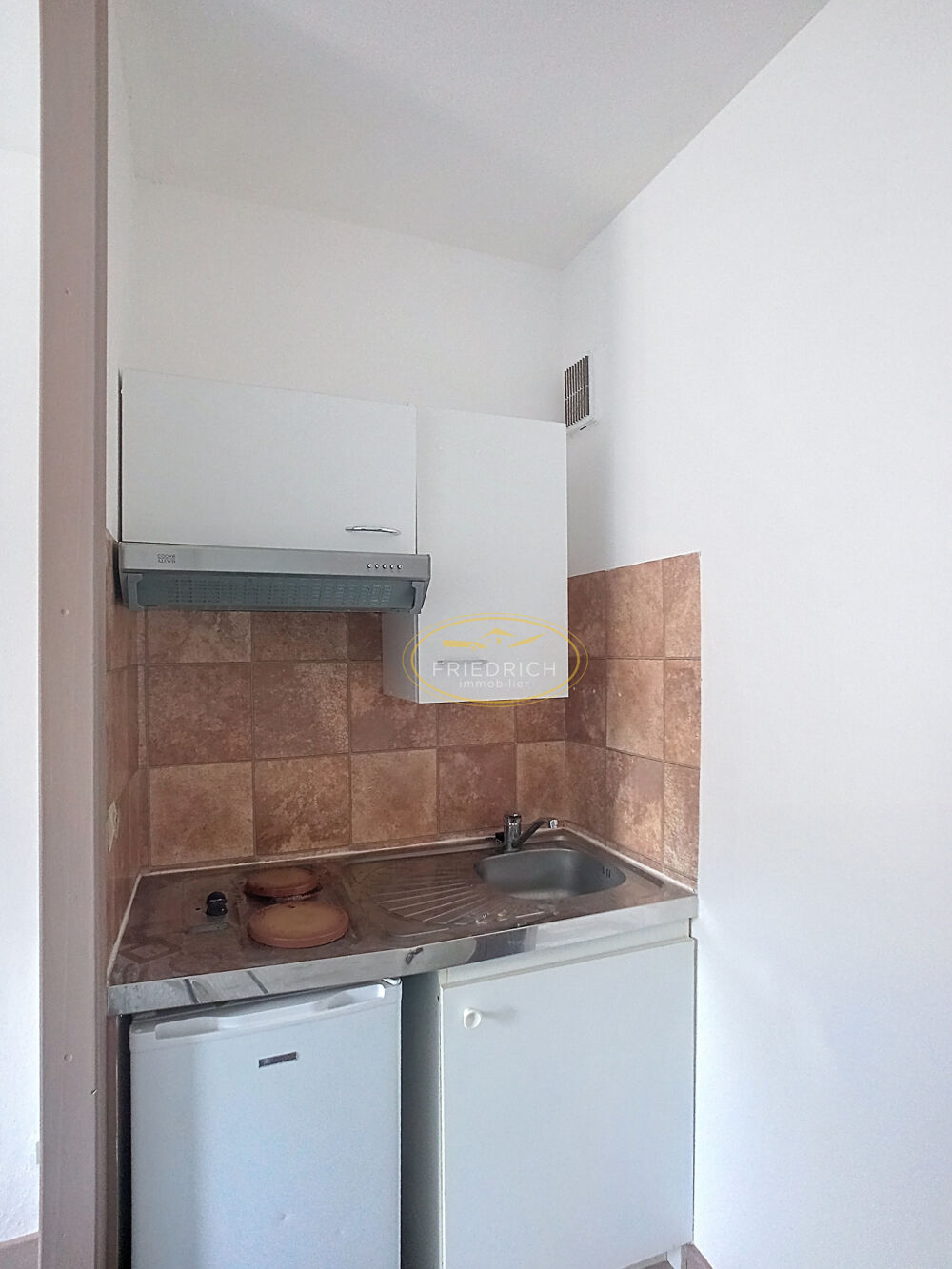 Location Appartement STUDIO CENTRE-VILLE - BAR-LE-DUC Bar le duc