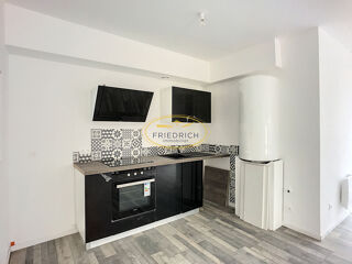  Appartement à louer 3 pièces 69 m²