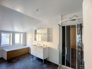  Maison à louer 4 pièces 127 m²